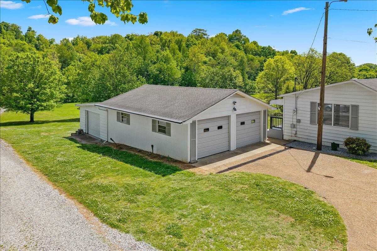 917 Central Avenue Athens TN 37303