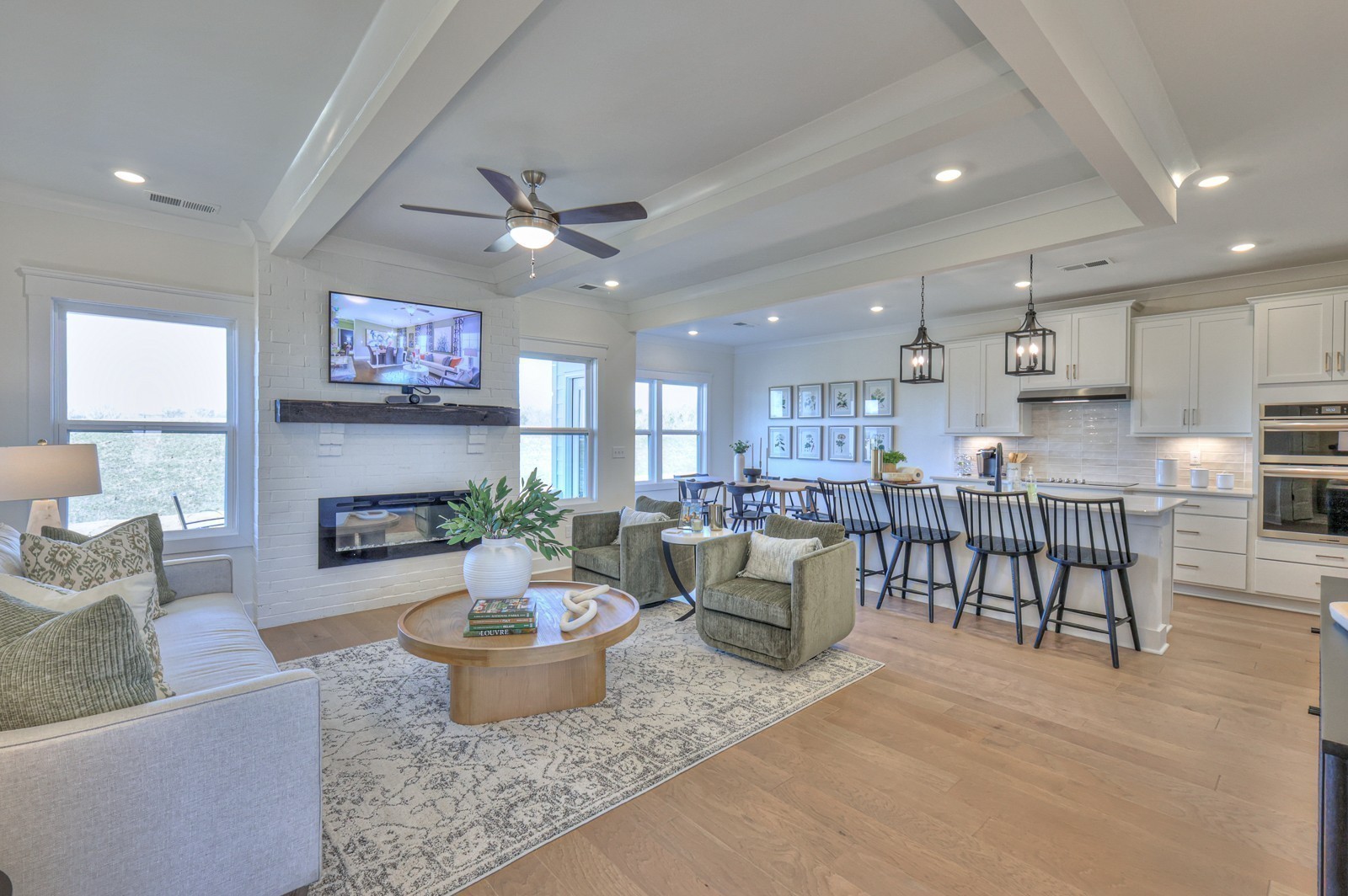 2405 Chase Bend Court Columbia TN 38401