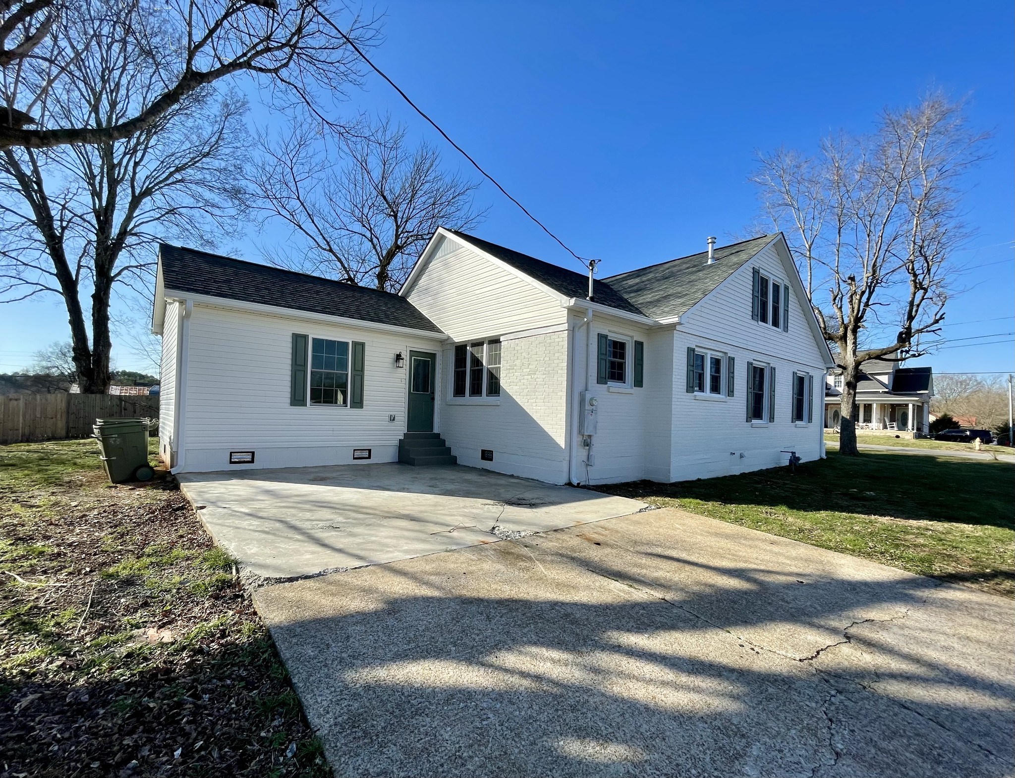 330 Jackson Avenue Lawrenceburg TN 38464