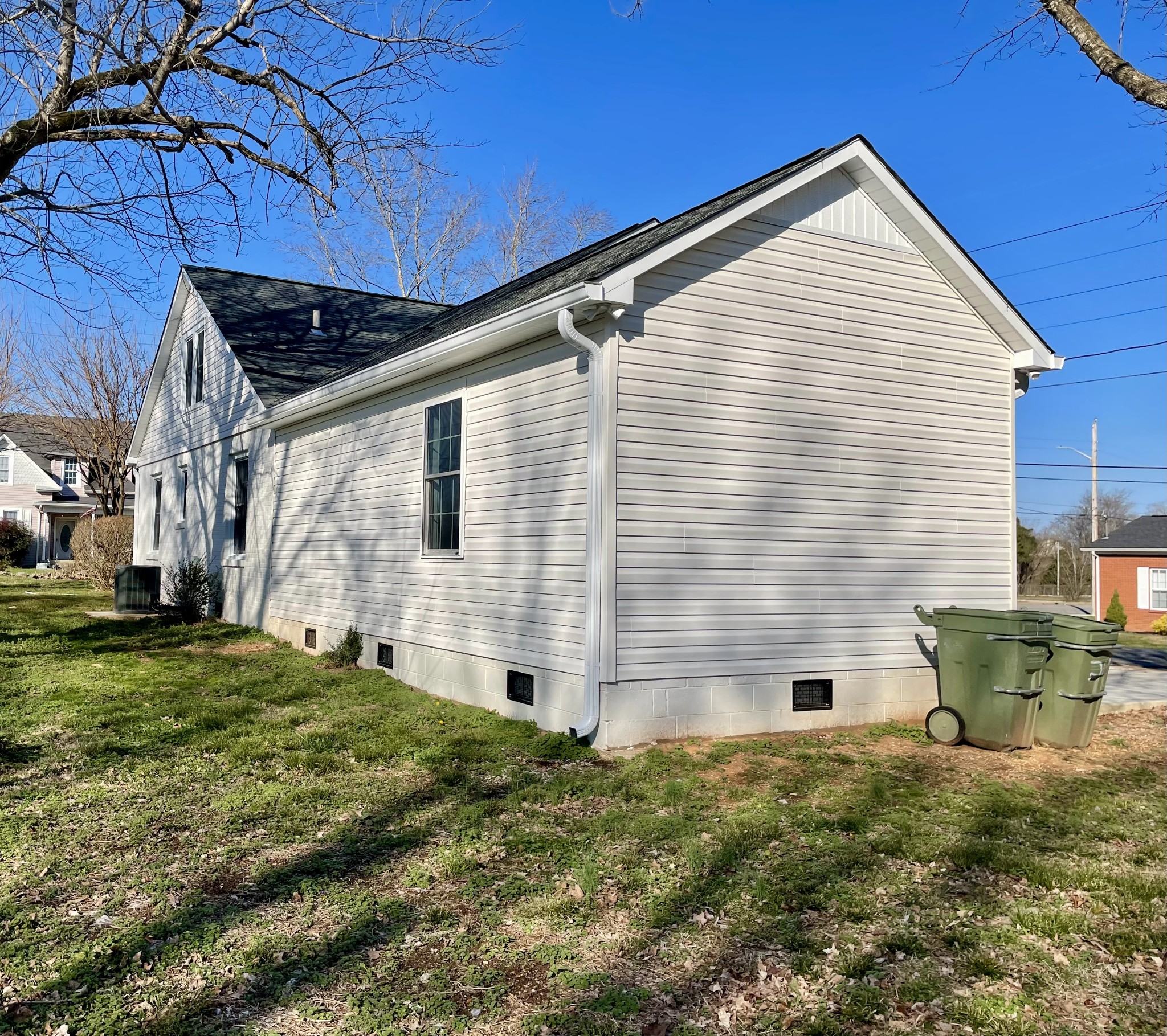 330 Jackson Avenue Lawrenceburg TN 38464