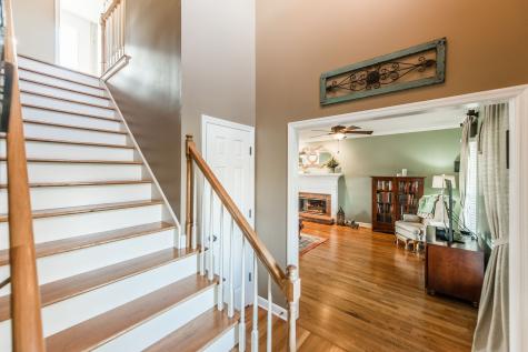 1124 Forestpointe Hendersonville TN 37075