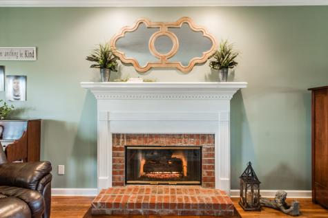 1124 Forestpointe Hendersonville TN 37075