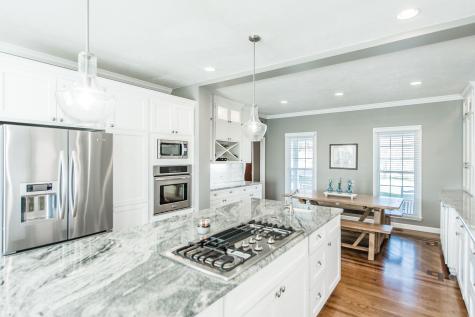 1124 Forestpointe Hendersonville TN 37075