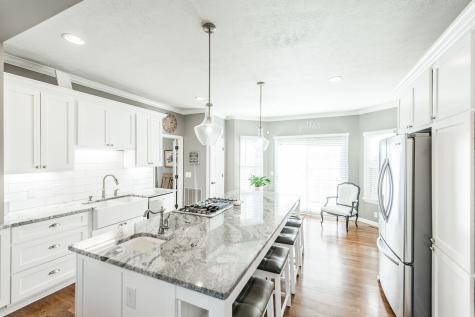 1124 Forestpointe Hendersonville TN 37075