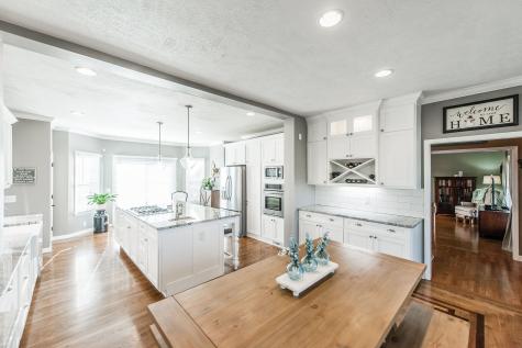 1124 Forestpointe Hendersonville TN 37075