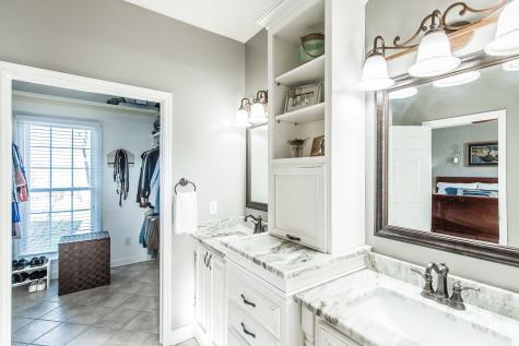 1124 Forestpointe Hendersonville TN 37075