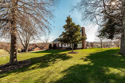 1124 Forestpointe Hendersonville TN 37075