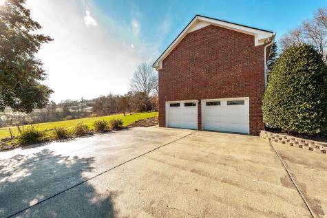 1124 Forestpointe Hendersonville TN 37075