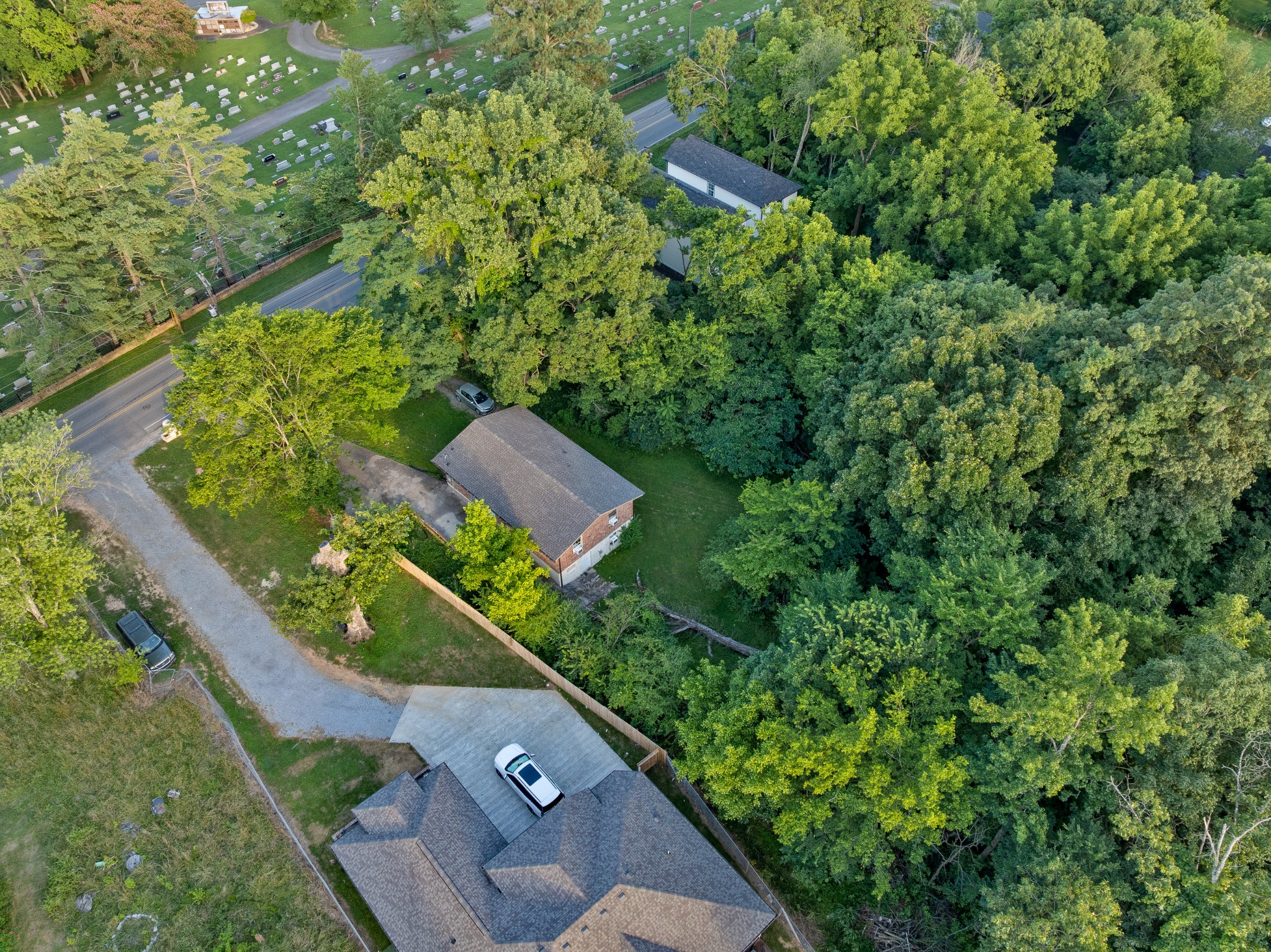 946 Greenwood Avenue Clarksville TN 37040