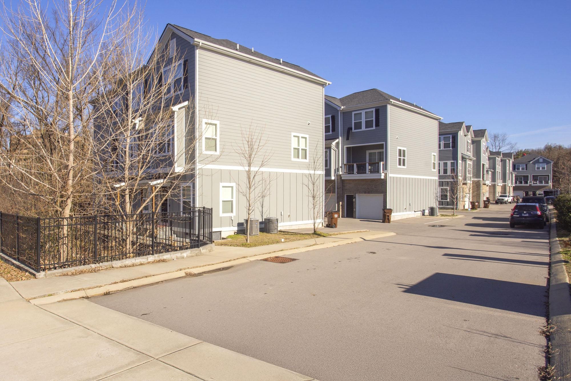 450 Glastonbury Road Nashville TN 37217
