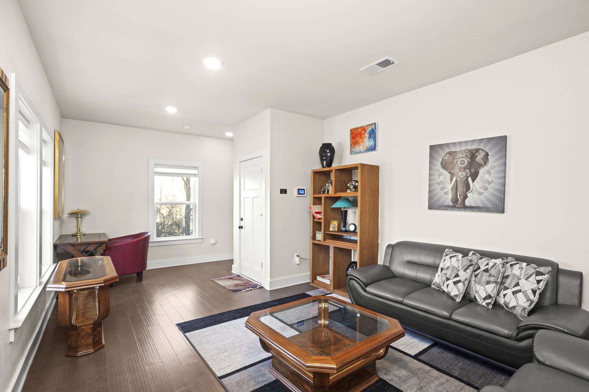450 Glastonbury Road Nashville TN 37217