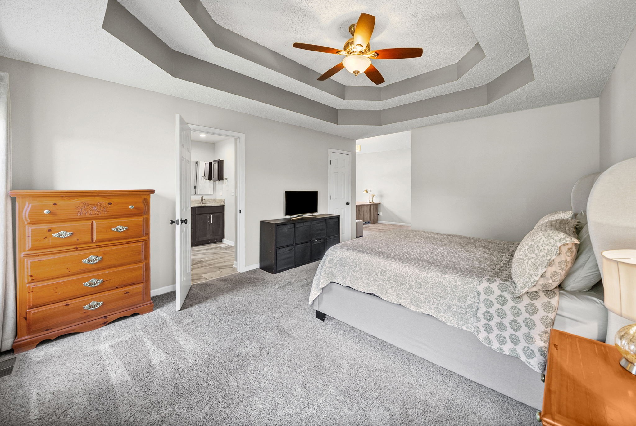407 Walkaway Court Clarksville TN 37043