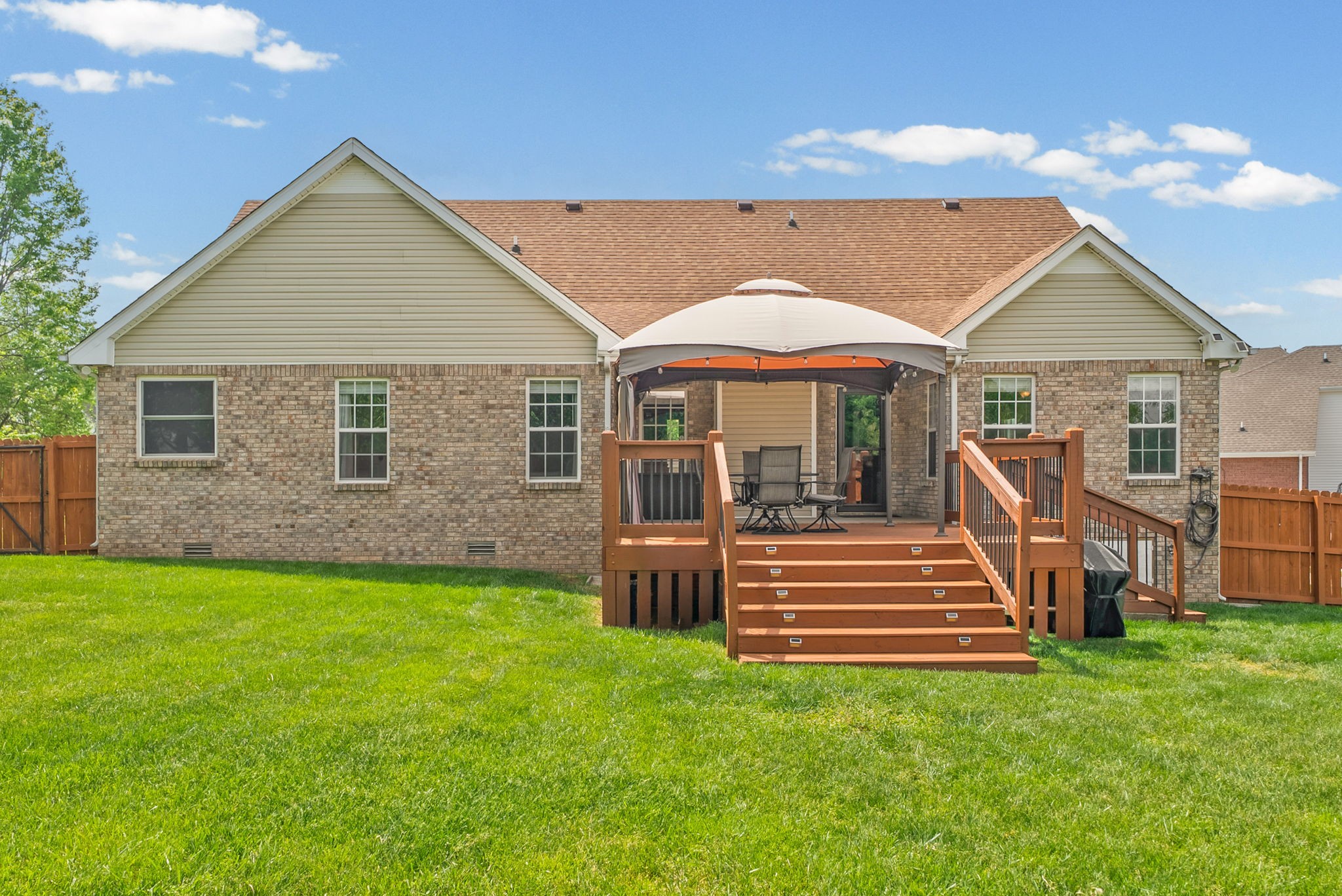 407 Walkaway Court Clarksville TN 37043