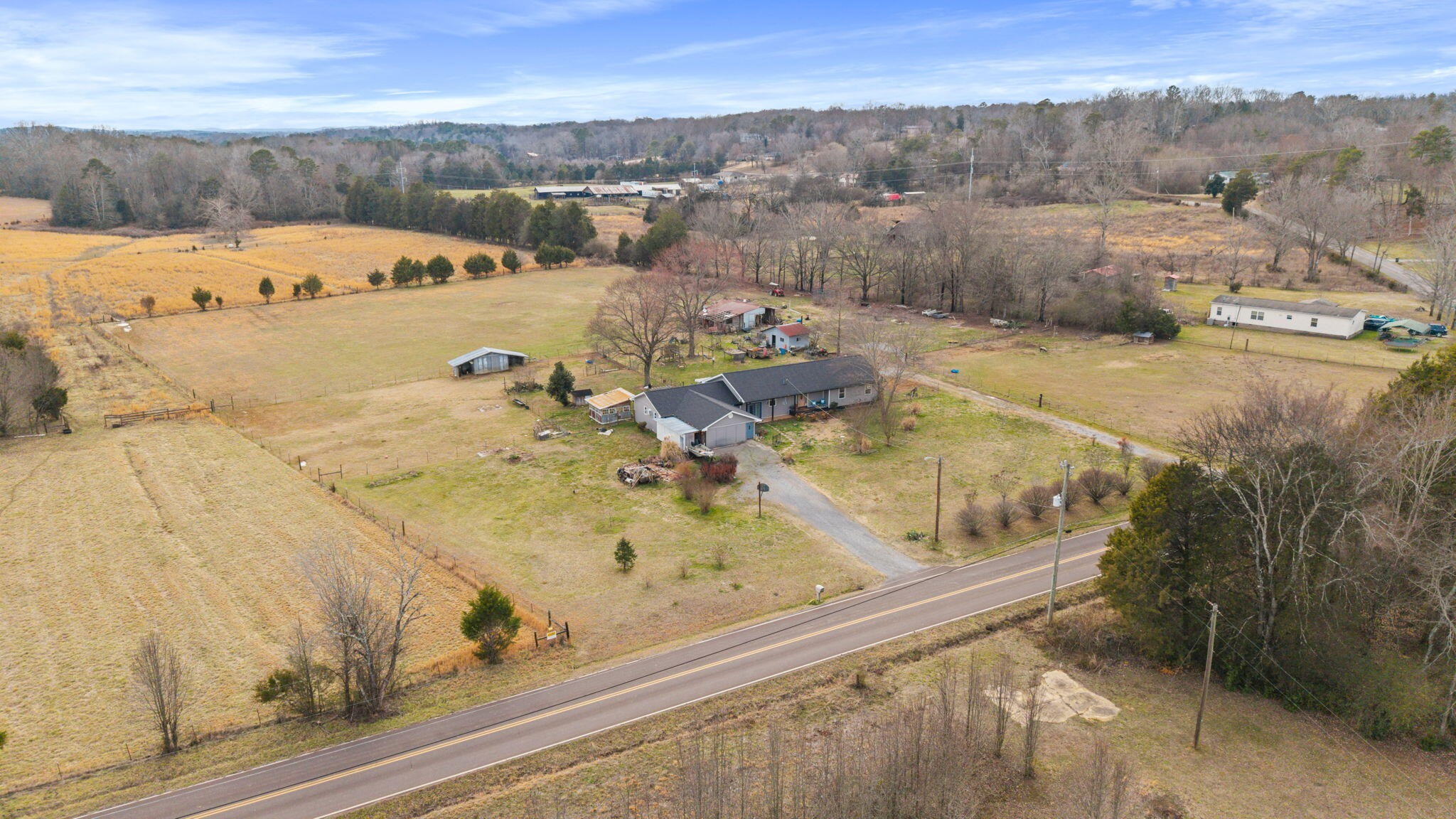 338 County Road 435 Englewood TN 37329