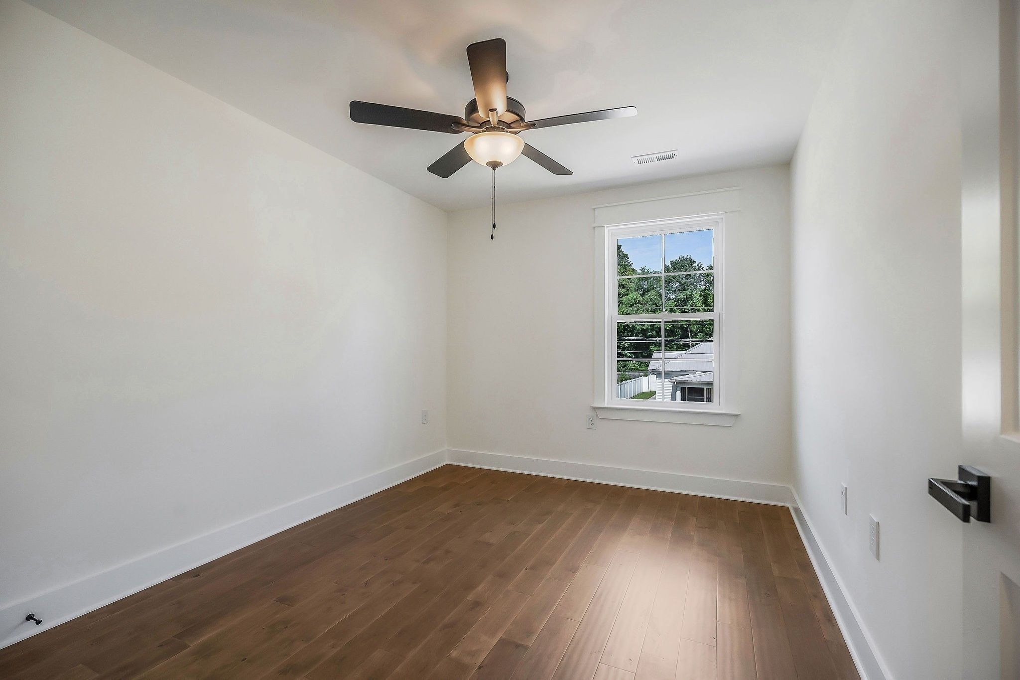 213 S High Street Mcminnville TN 37110