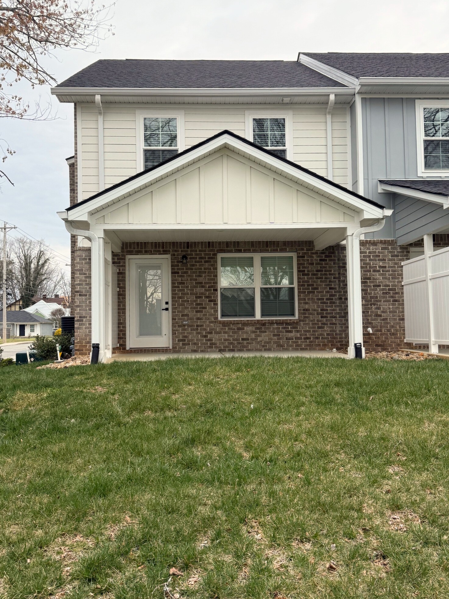 213 S High Street Mcminnville TN 37110