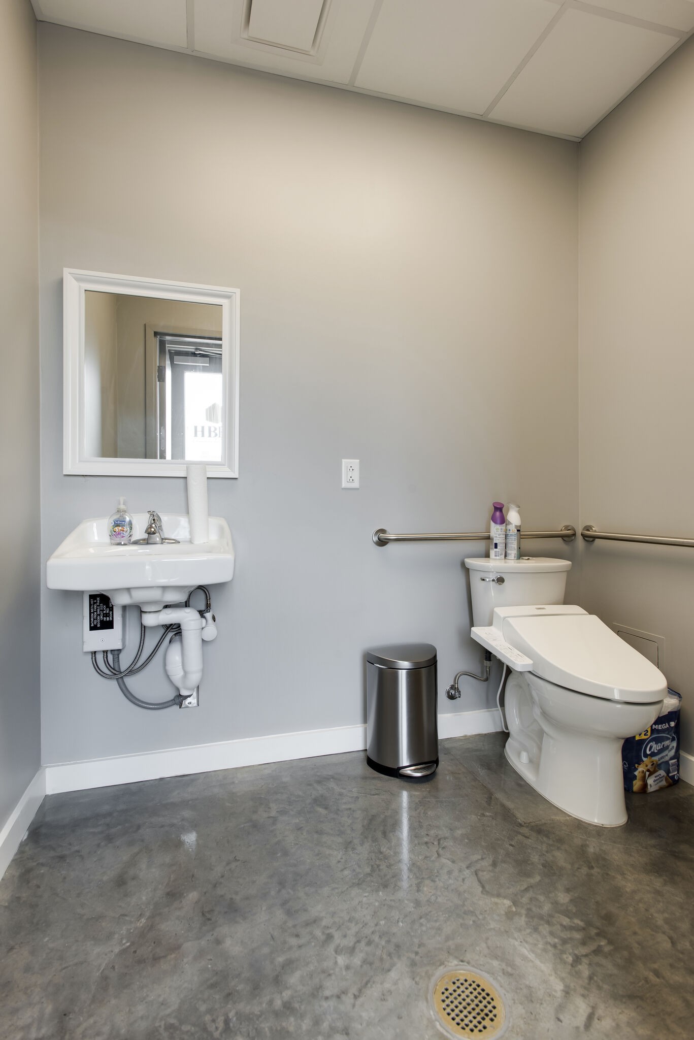 370 Herron Dr, Suite 6 Nashville TN 37210
