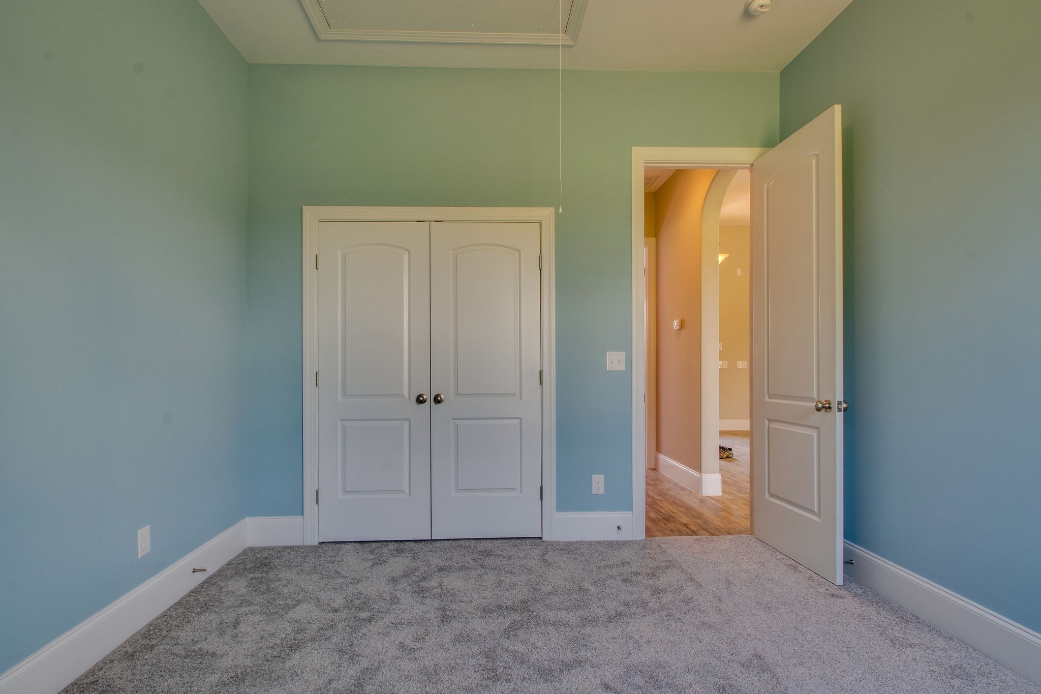 946 Hunters Lane Springfield TN 37172
