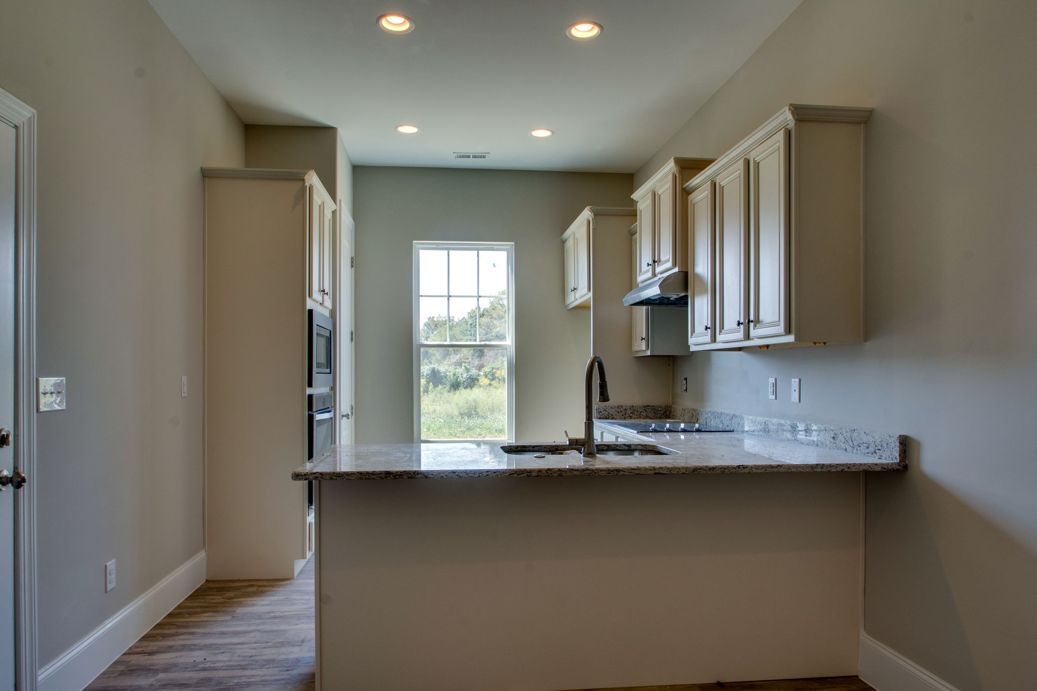 946 Hunters Lane Springfield TN 37172