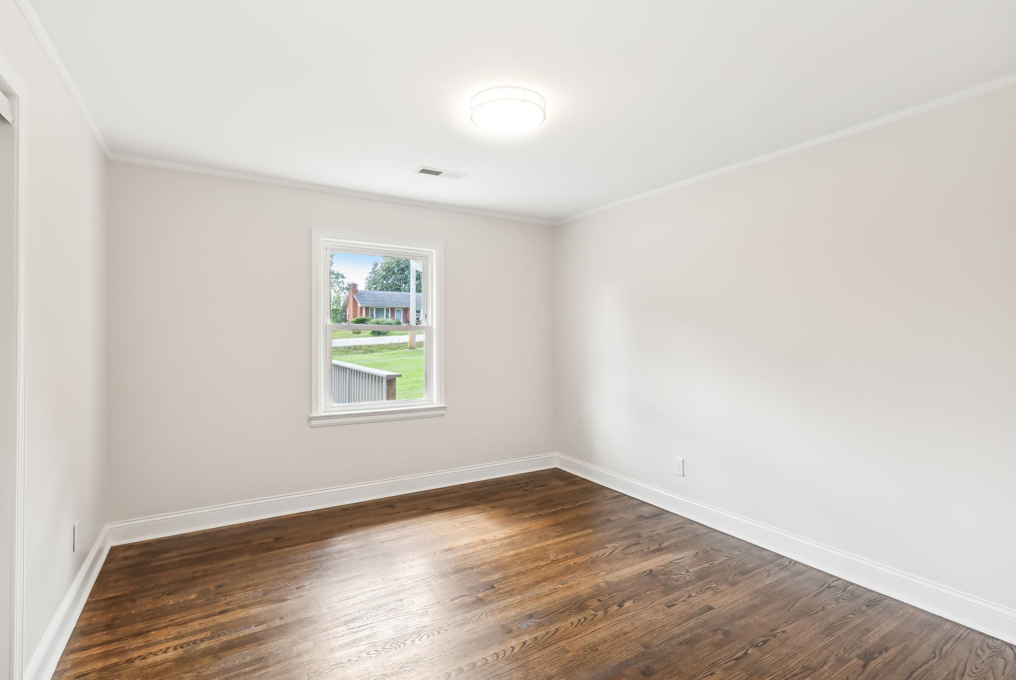 110 S Laurel Circle Columbia TN 38401