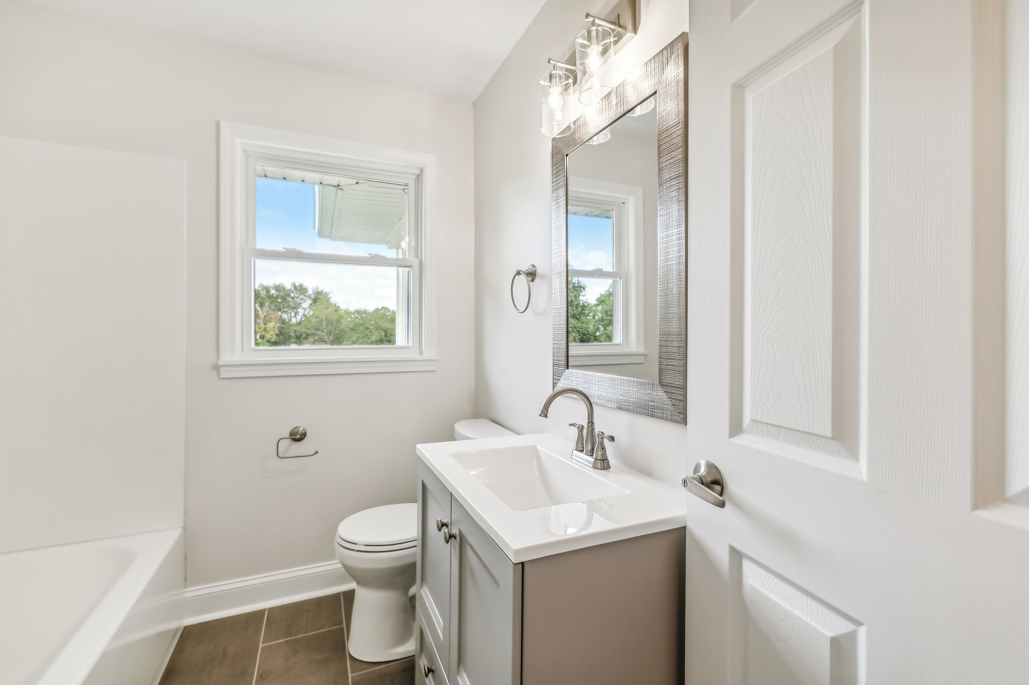 110 S Laurel Circle Columbia TN 38401