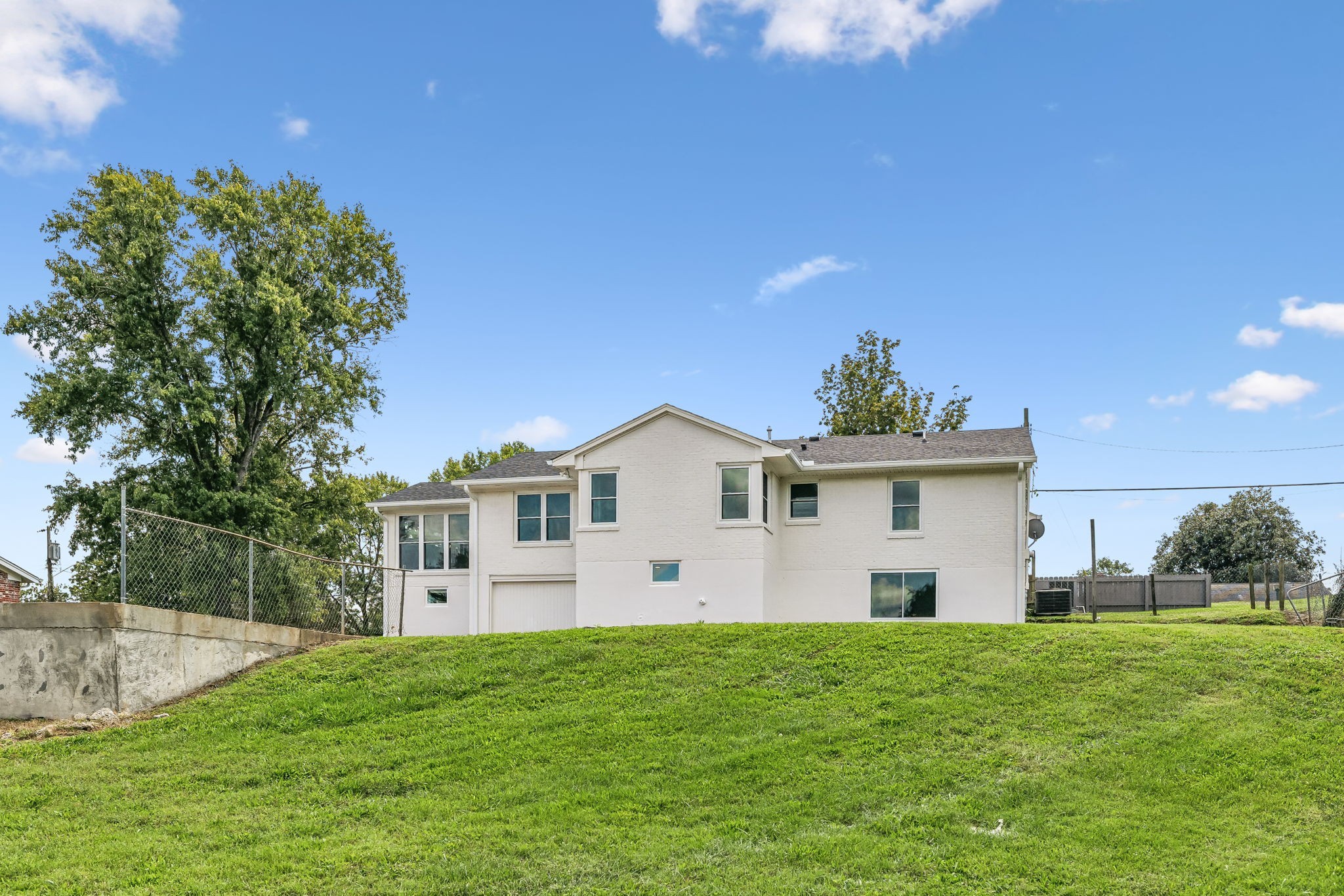 110 S Laurel Circle Columbia TN 38401