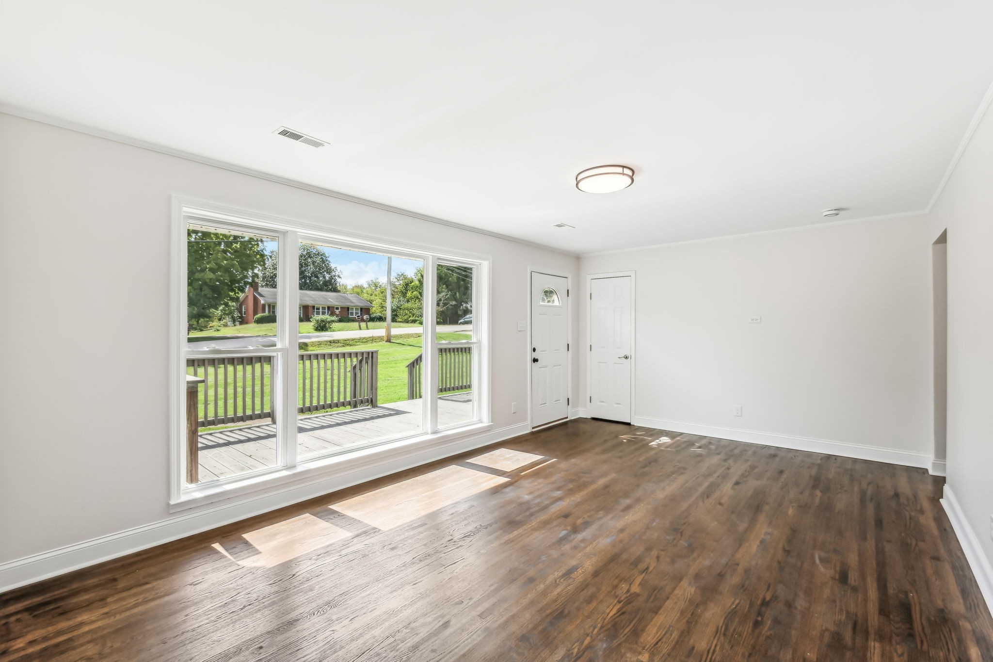 110 S Laurel Circle Columbia TN 38401