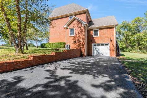 201 Bobwhite Drive Lyles TN 37098