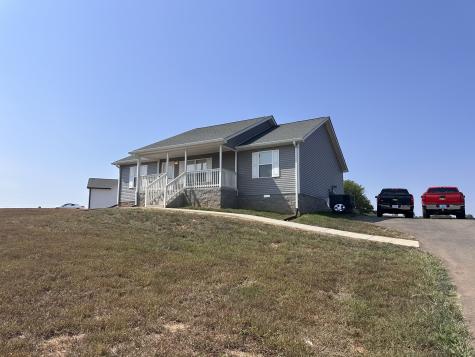 27 Courtney Place Cadiz KY 42211