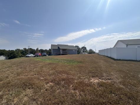 27 Courtney Place Cadiz KY 42211