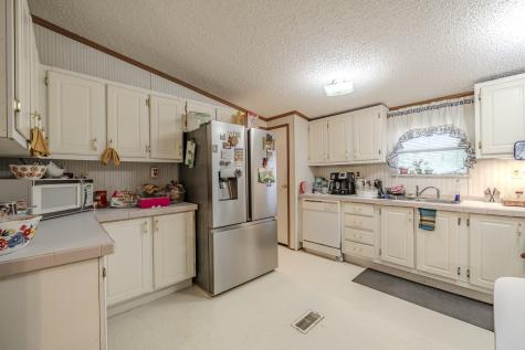 90 Shady Lane Saltillo TN 38370