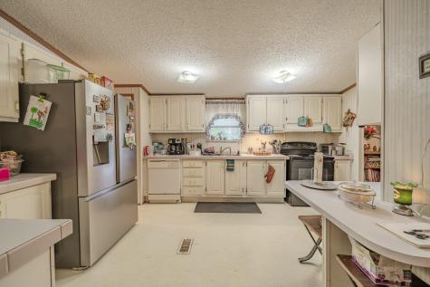 90 Shady Lane Saltillo TN 38370