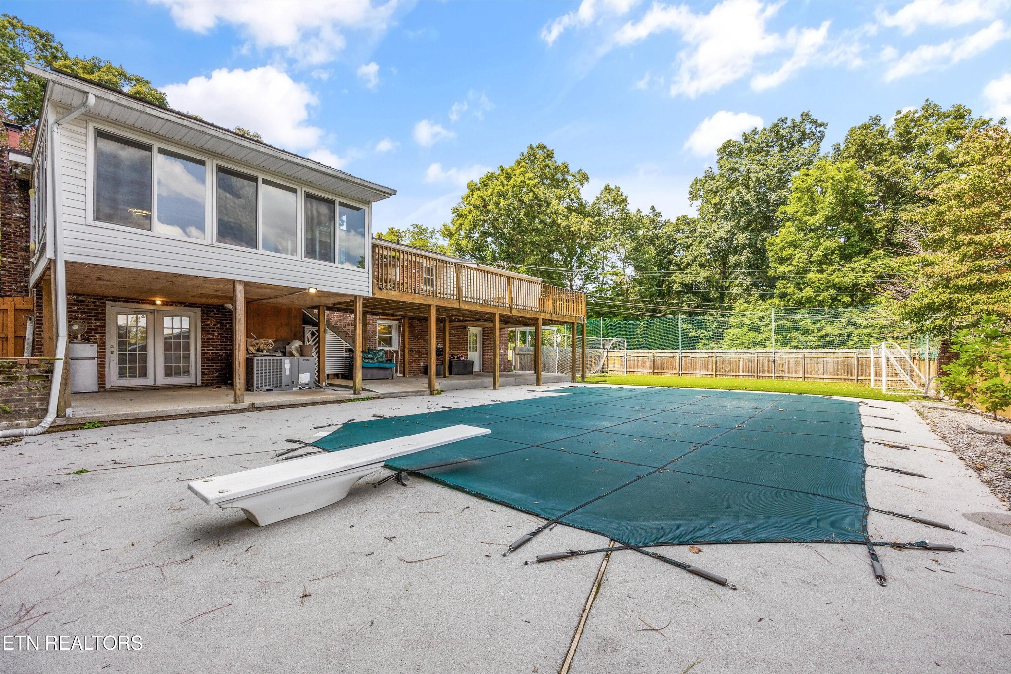 4621 Royalview Road Knoxville TN 37921