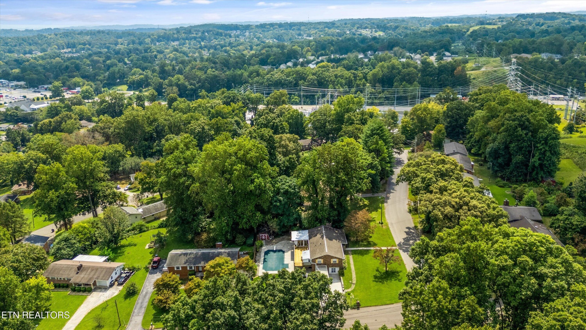4621 Royalview Road Knoxville TN 37921