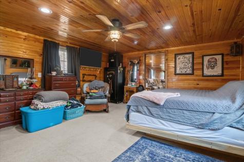 1515 Hayshed Road Charlotte TN 37036