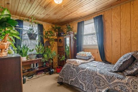 1515 Hayshed Road Charlotte TN 37036