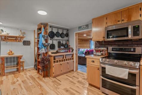 1515 Hayshed Road Charlotte TN 37036