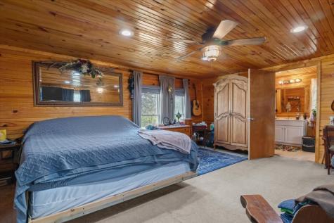 1515 Hayshed Road Charlotte TN 37036