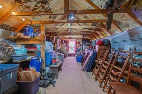 1515 Hayshed Road Charlotte TN 37036