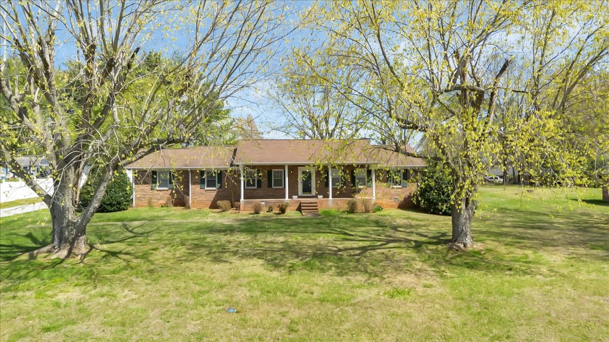 1587 By Pass Road Winchester TN 37398