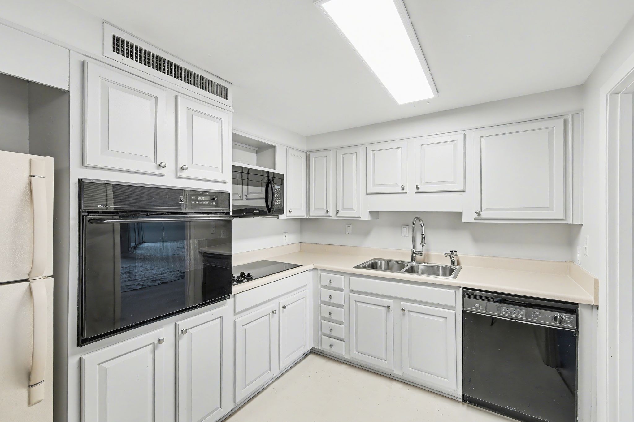 4215 Harding Pike Nashville TN 37205