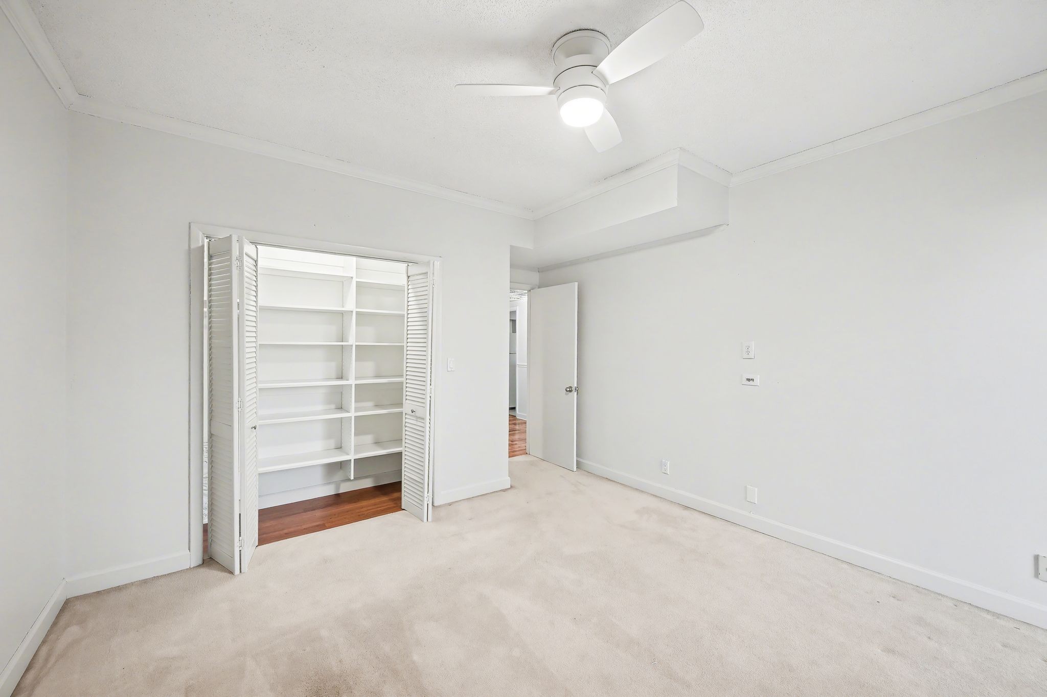 4215 Harding Pike Nashville TN 37205