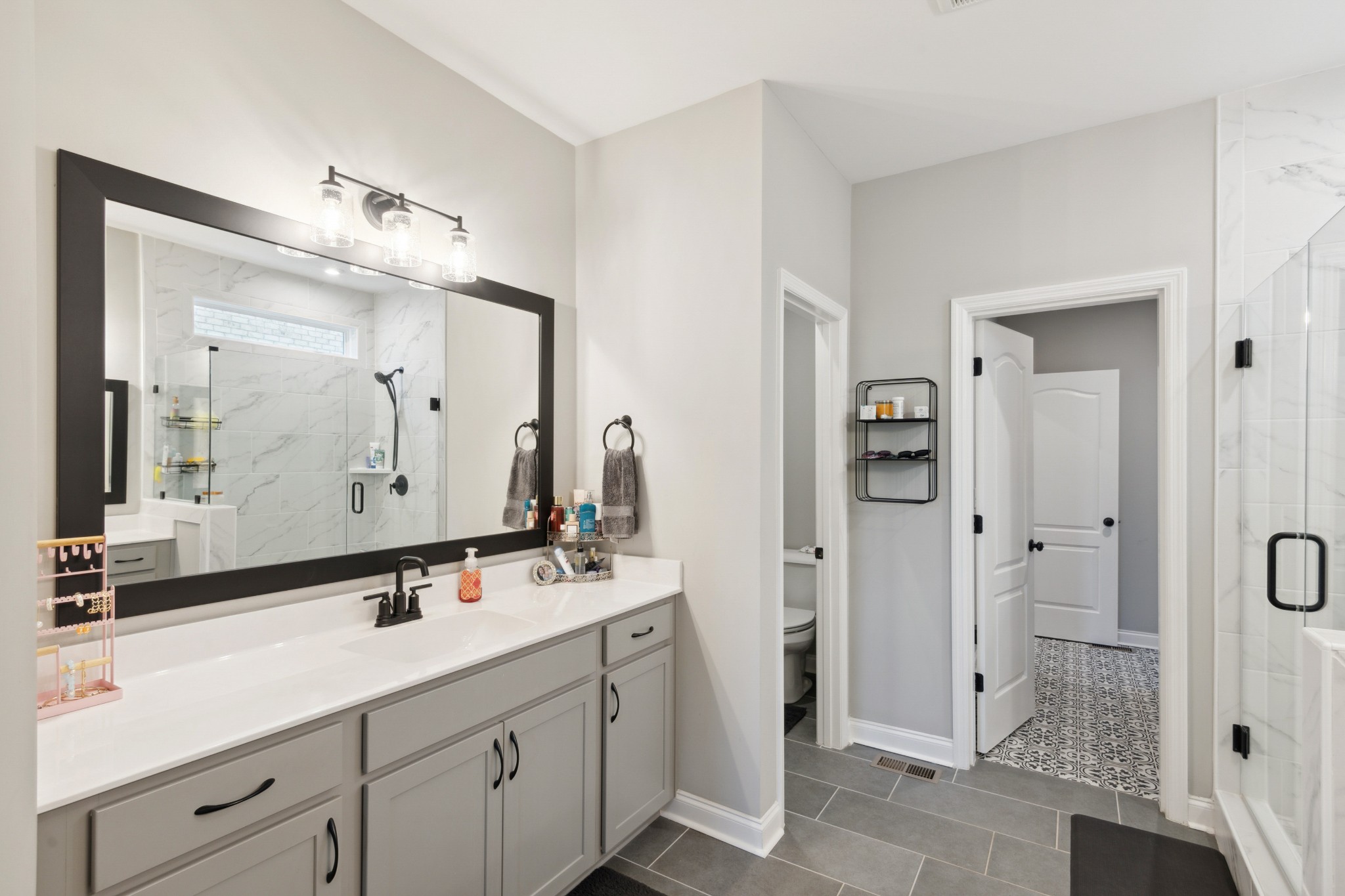 202 Woodhall Court White House TN 37188
