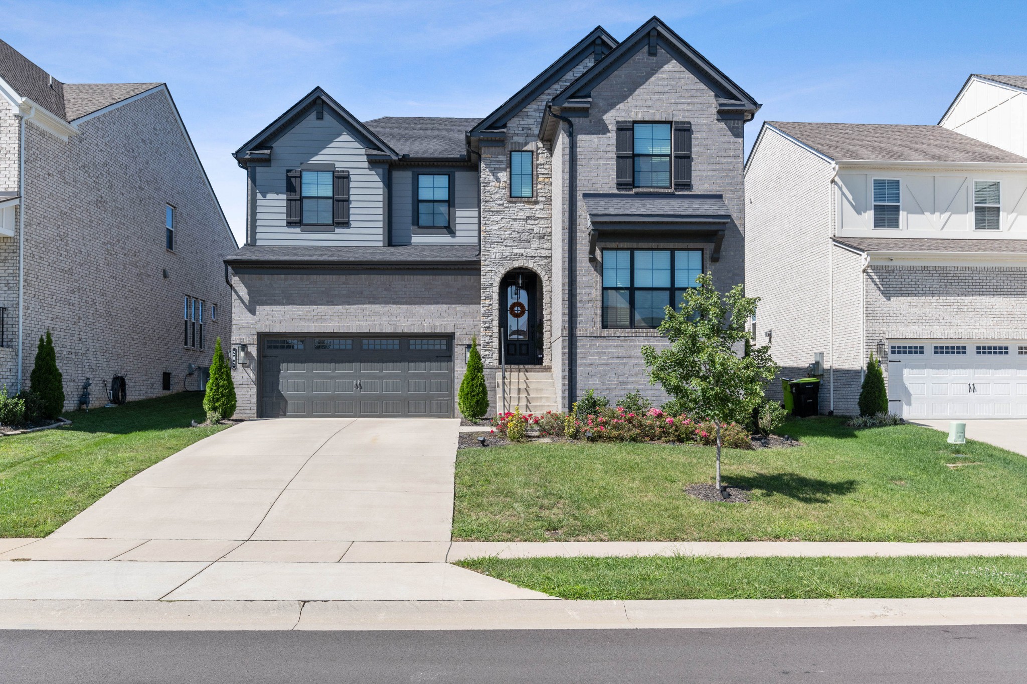 202 Woodhall Court White House TN 37188