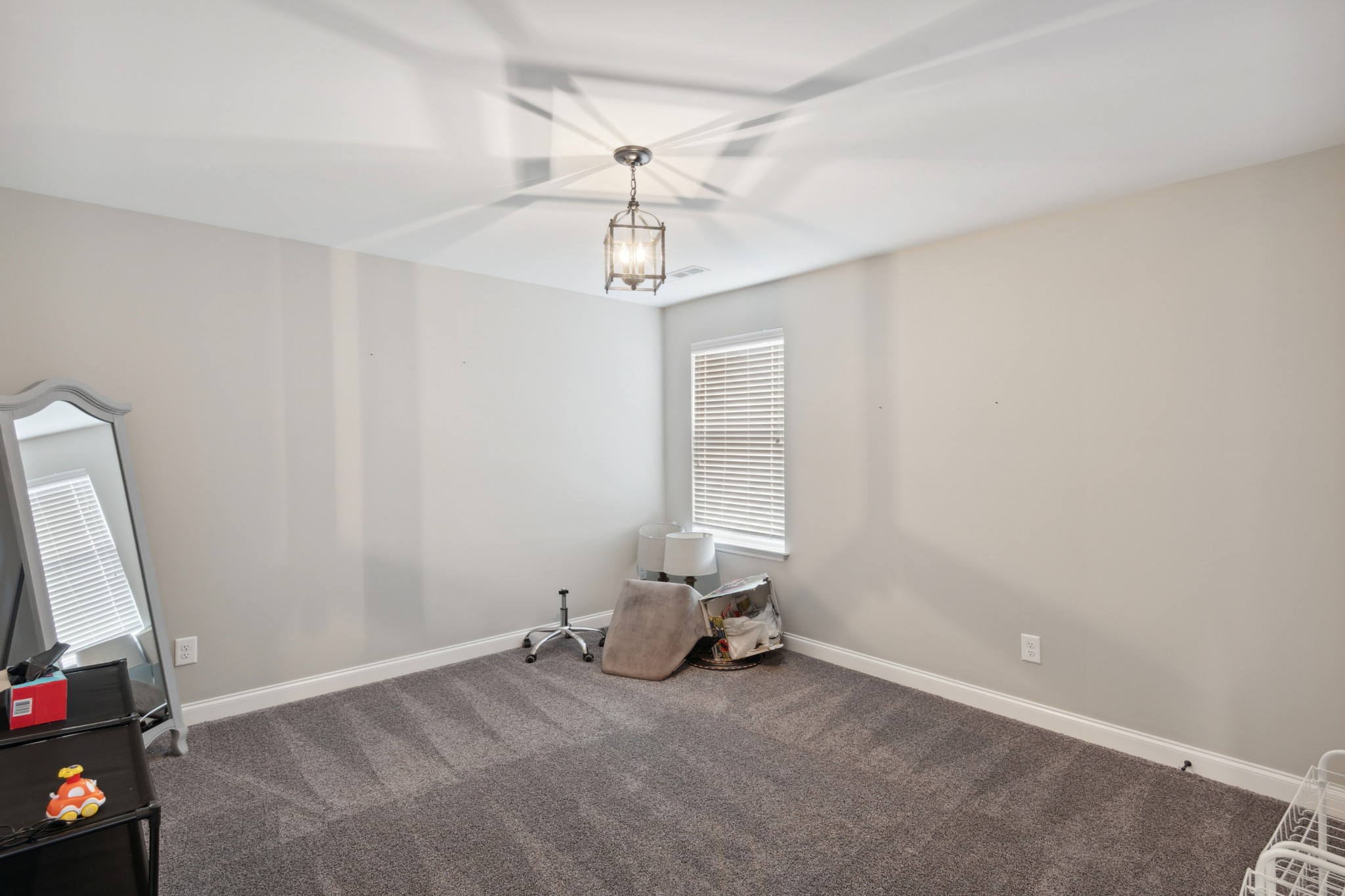 202 Woodhall Court White House TN 37188