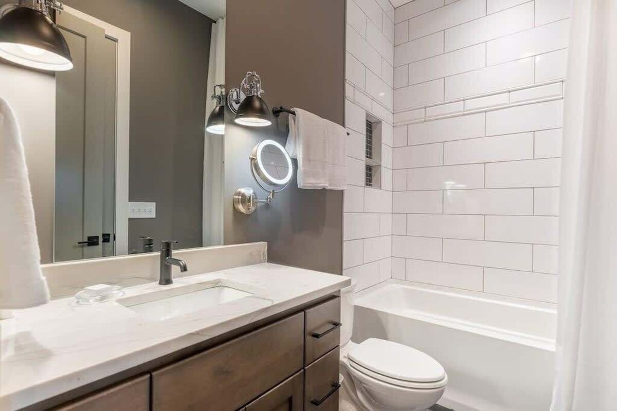 3206 West End Circle Nashville TN 37203