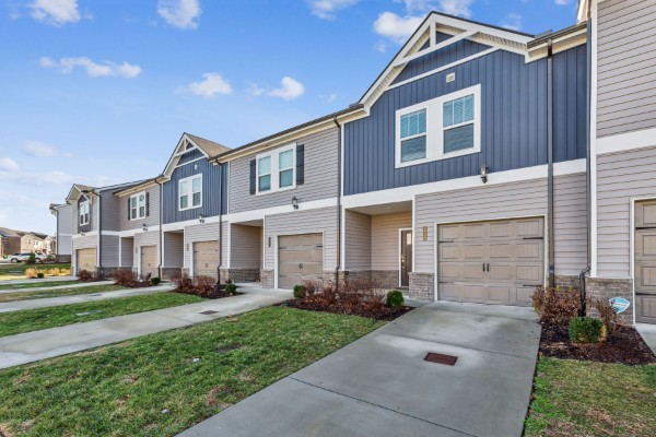 1749 Tahoma Drive Lebanon TN 37087