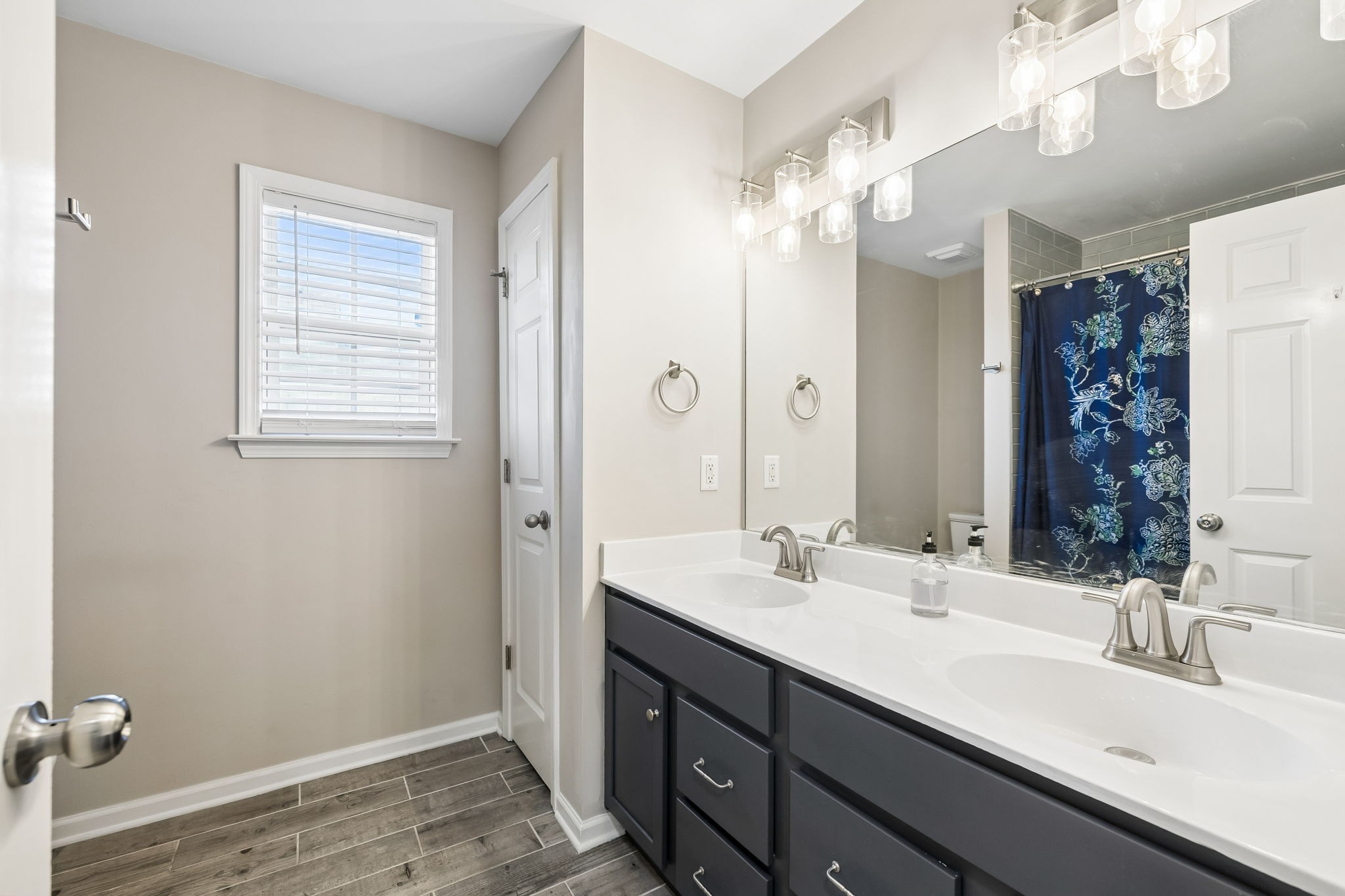 5014 Saint Ives Drive Murfreesboro TN 37128