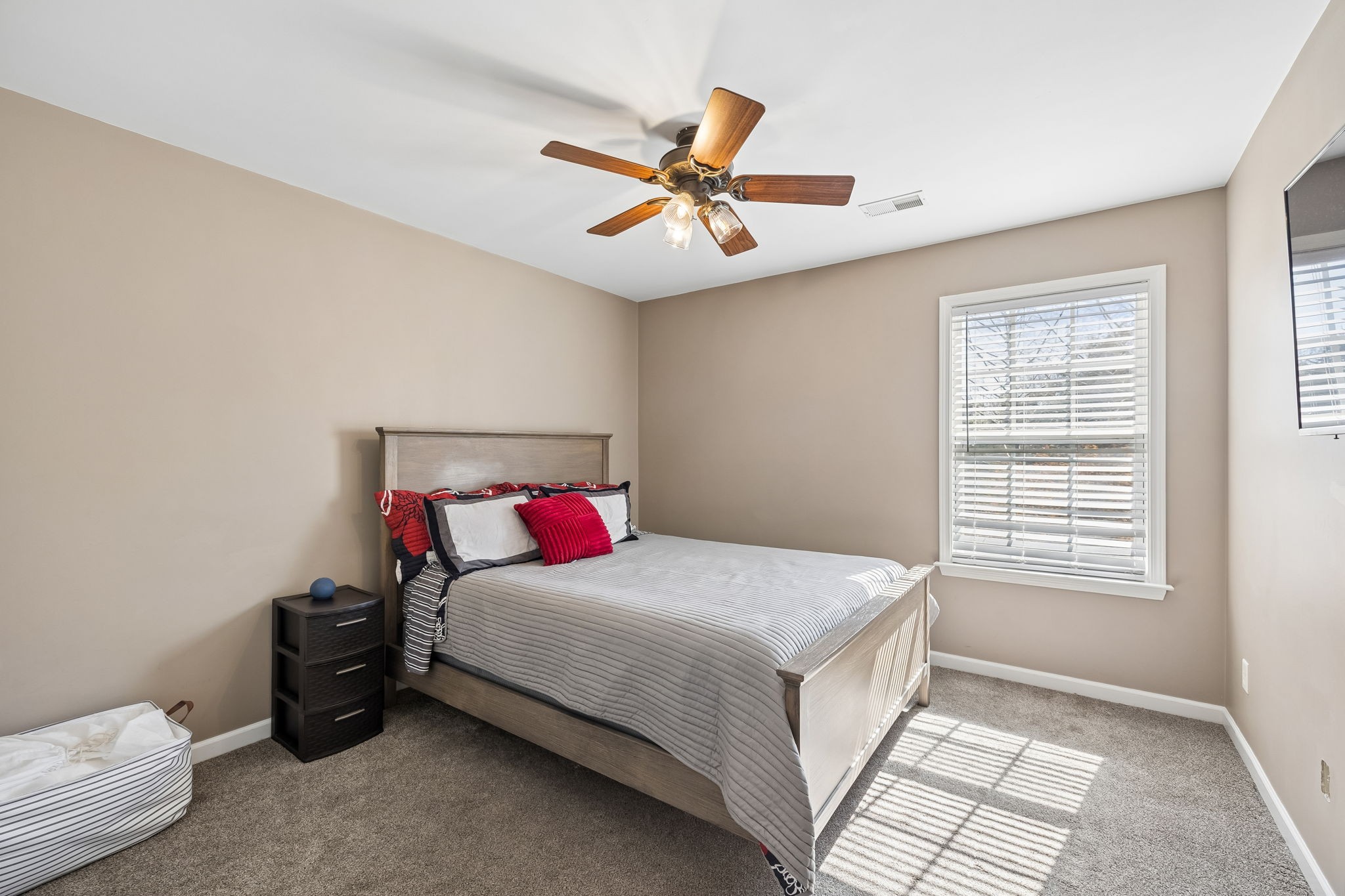 5014 Saint Ives Drive Murfreesboro TN 37128