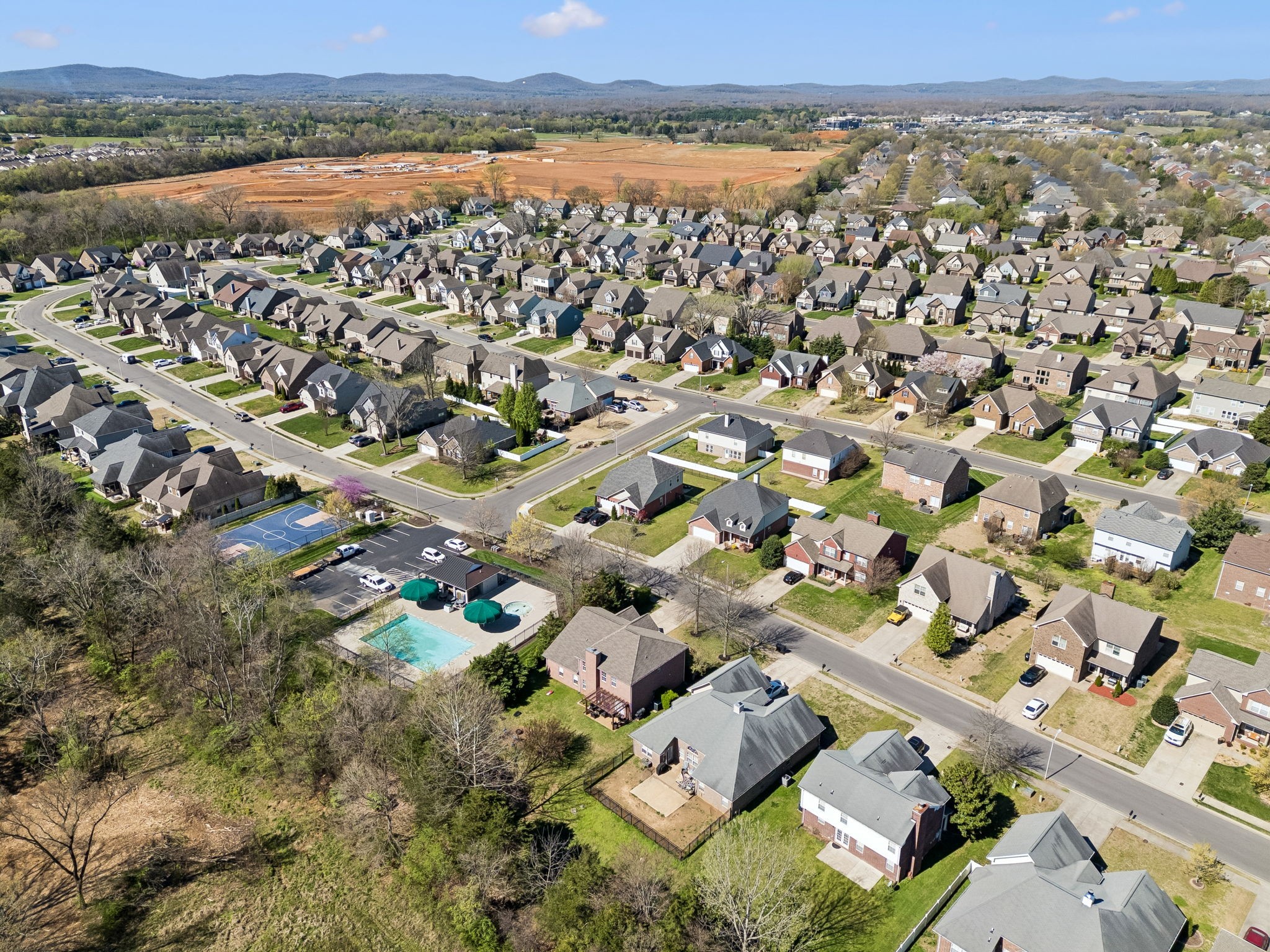 5014 Saint Ives Drive Murfreesboro TN 37128